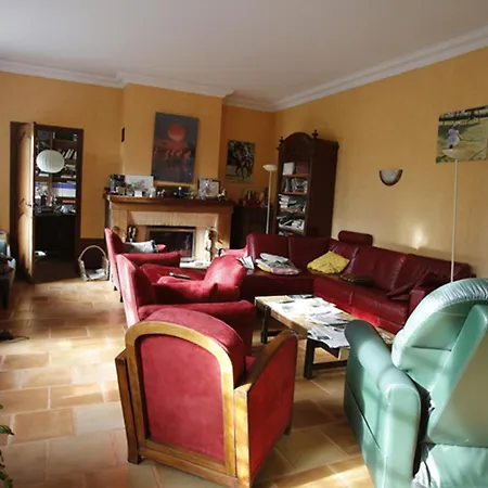 D'hotes La Maison Blanche Bed & Breakfast