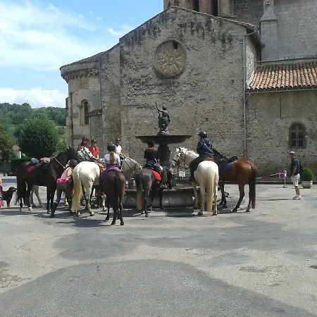 D'hotes La Maison Blanche Bed & Breakfast