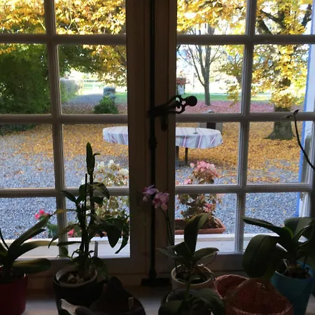 Bed & Breakfast D'hotes La Maison Blanche 3*