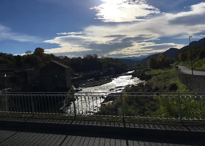 Frühstückspension D'hotes La Maison Blanche Lorp-Sentaraille